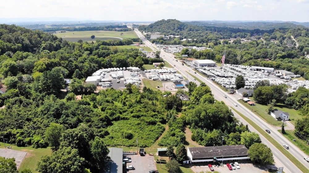 Airport Hwy Acreage: 4304 Airport Hwy, Louisville, TN 37777